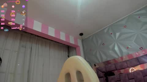 Ania online show from 11/05/25, 10:59