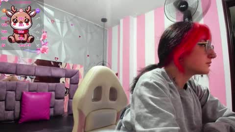 Ania online show from 12/14/25, 11:04