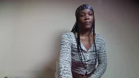 candy pot online show from 10/16/25, 04:57