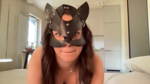 candy online show from 05/15/26, 04:25