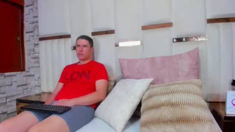 candyandsteven online show from 01/11/26, 03:22