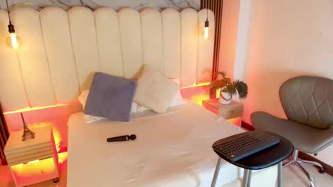 candyclair01 online show from 10/02/25, 07:10