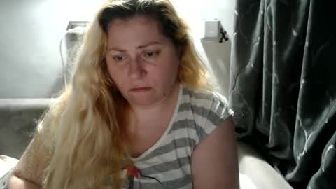 Laura online show from 03/03/25, 11:14