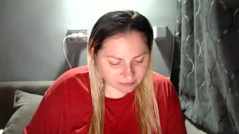 Laura online show from 10/18/25, 07:36