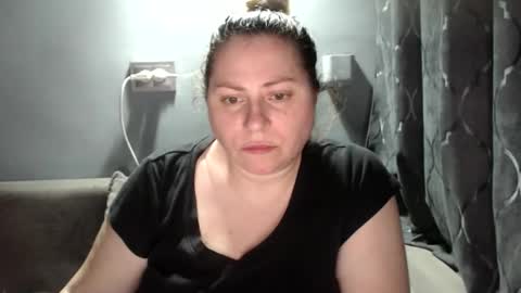 Laura online show from 11/19/25, 06:30