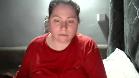 Laura online show from 12/17/25, 05:52