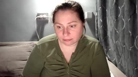 Laura online show from 03/23/26, 05:06