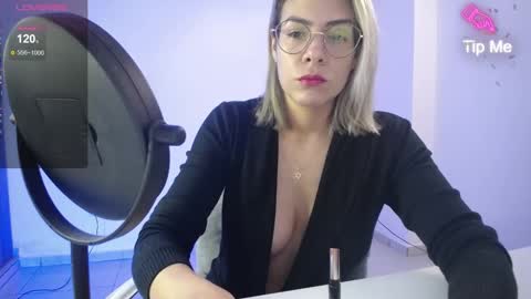 Candy Dowson online show from 02/02/25, 03:07