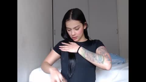 Sara online show from 09/20/25, 11:28