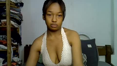 Snapshot of candyh0 chatting on 07/08/26, 05:01 candyh0 online show from 07/08/26, 05:01