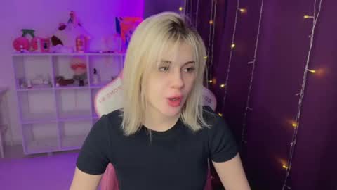 You can call me HH online show from 12/03/25, 05:44