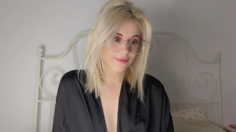 You can call me HH online show from 02/20/26, 07:14