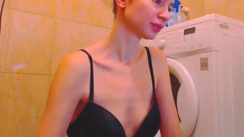 CANDYJESx online show from 01/25/25, 04:56