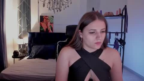 Sofia online show from 02/07/25, 04:06