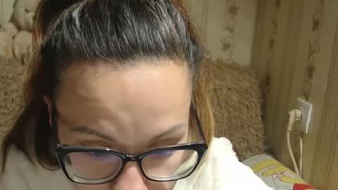 say meow and send tip  online show from 12/27/24, 11:17