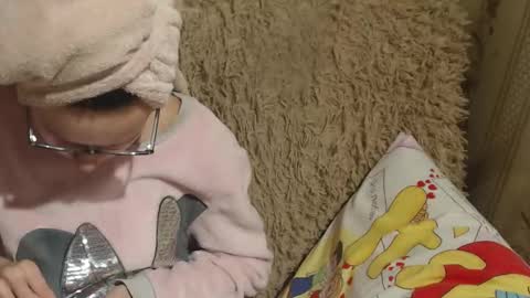 say meow and send tip  online show from 02/19/25, 08:31