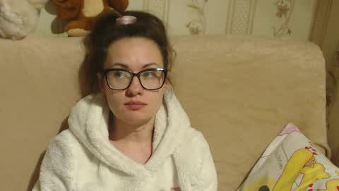 say meow and send tip  online show from 03/05/25, 08:00