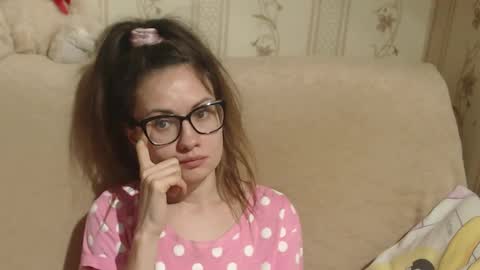 say meow and send tip  online show from 03/12/25, 04:35