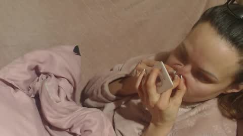 say meow and send tip  online show from 02/04/26, 10:36