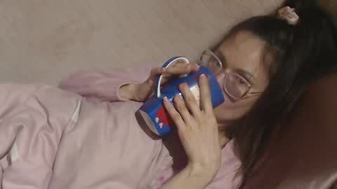 say meow and send tip  online show from 03/26/26, 06:02