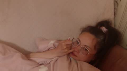 Snapshot of candylady136 chatting on 05/10/26, 12:54 say meow and send tip online show from 05/10/26, 12:54