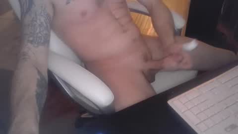 Snapshot of candyland022 chatting on 04/12/26, 03:33 candyland022 online show from 04/12/26, 03:33