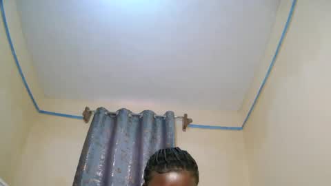 Snapshot of candymia3 chatting on 03/02/25, 01:49 Candice online show from 03/02/25, 01:49