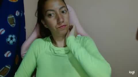 candymilfff online show from 04/27/26, 09:24