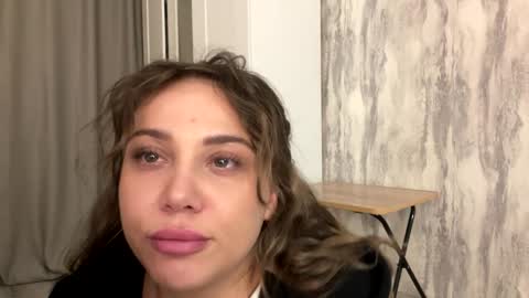 Snapshot of candymini chatting on 11/11/25, 02:17 candymini online show from 11/11/25, 02:17