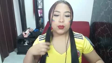 candyplayass online show from 06/17/26, 01:01