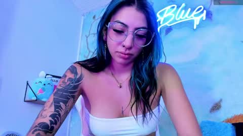 candyrisex online show from 05/25/26, 08:53