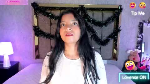 Candys Victoria online show from 12/17/25, 03:23