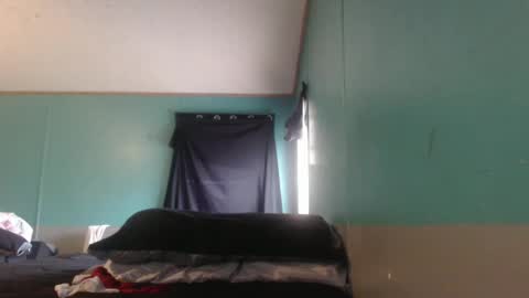 Snapshot of candyshop2024 chatting on 09/17/25, 12:18 candyshop2024 online show from 09/17/25, 12:18