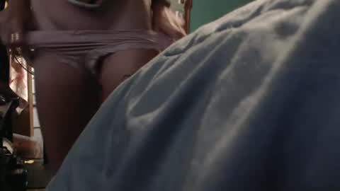 Snapshot of candyshop2024 chatting on 10/14/25, 12:17 candyshop2024 online show from 10/14/25, 12:17