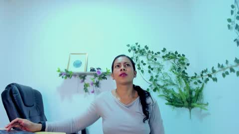 canelaa___ online show from 10/15/25, 02:06