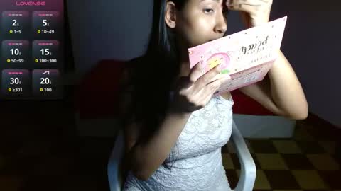 Violeta online show from 11/23/25, 05:07