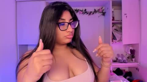 GABRIELA LOPEZ online show from 03/23/26, 08:02