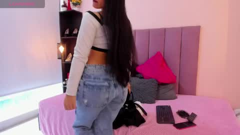 canndy_lover online show from 06/05/26, 01:17