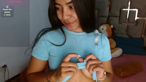 cannela sweet online show from 04/17/26, 12:41