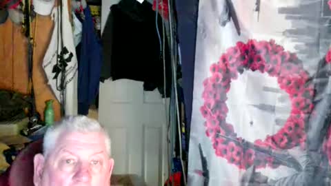 canoelicker69 online show from 04/18/26, 07:07