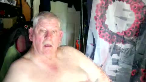 canoelicker69 online show from 05/22/26, 06:35