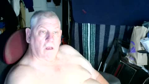 canoelicker69 online show from 08/02/26, 07:12