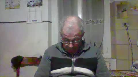 Snapshot of cantera577 chatting on 10/29/25, 05:36 cantera577 online show from 10/29/25, 05:36