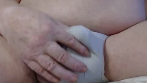 Snapshot of cap49908 chatting on 12/06/24, 05:11 cap online show from 12/06/24, 05:11