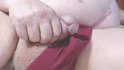 Snapshot of cap49908 chatting on 10/24/25, 04:03 cap online show from 10/24/25, 04:03