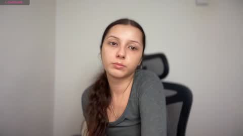 Emma online show from 01/27/25, 03:39