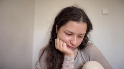 Emma online show from 10/14/25, 05:30