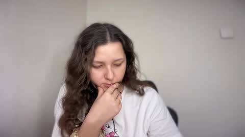 Emma online show from 02/05/26, 08:19