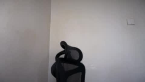 Emma online show from 03/26/26, 07:03