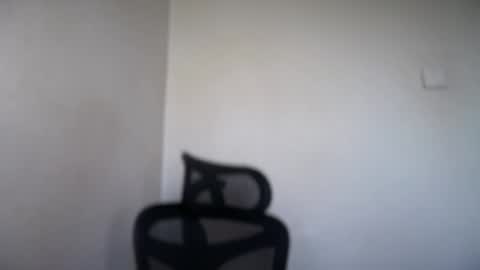 Emma online show from 05/06/26, 06:41